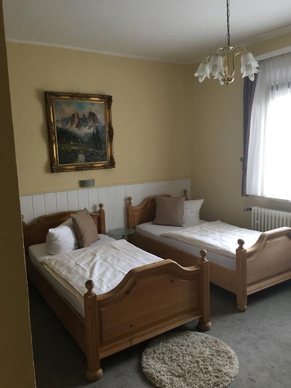 Riverside Airport Hotel Kelsterbach Kültér fotó