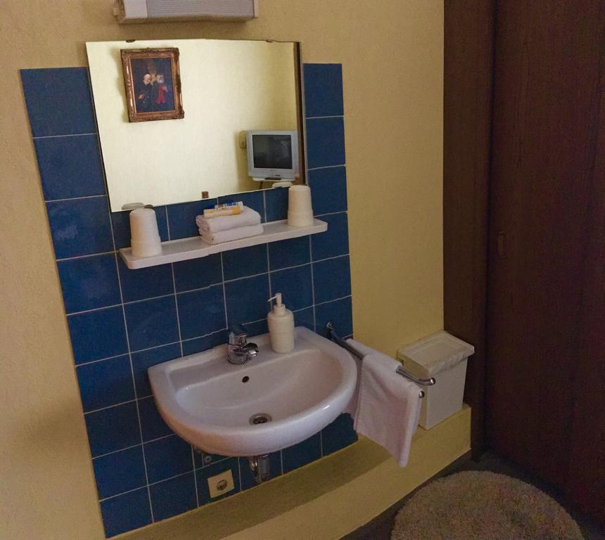 Riverside Airport Hotel Kelsterbach Kültér fotó